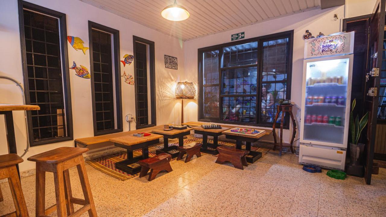 Tambo Hostel Летисия Екстериор снимка